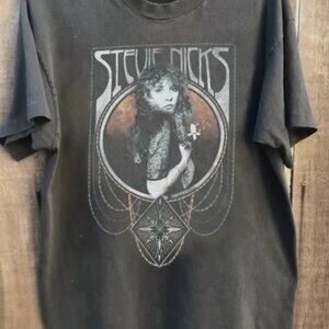 Vintage 70s Rock Goddess Graphic Tee - Retro Boho Aesthetic Art Shirt